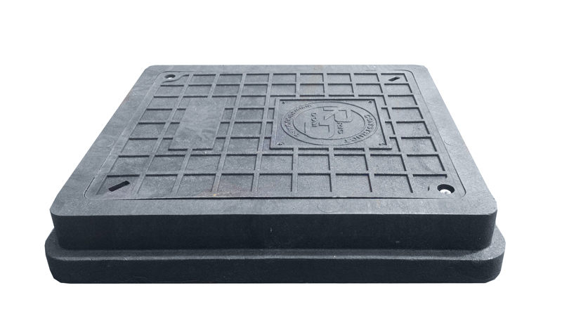 Pravokotni pokrov 400 × 450 A15 s ključavnico